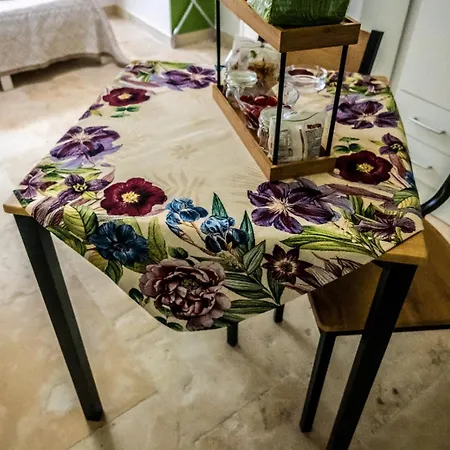 Bed & Breakfast House 3*