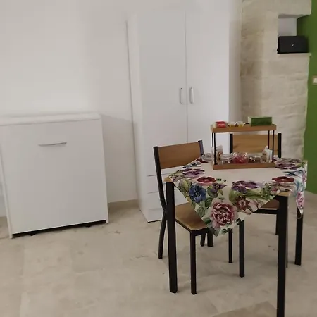 House 3*